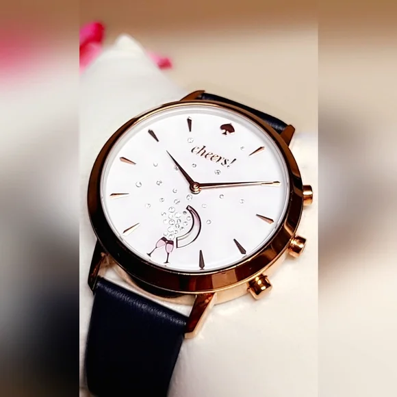 Kate spade New York smart watch R$250 VGUC. - Picture 7 of 15